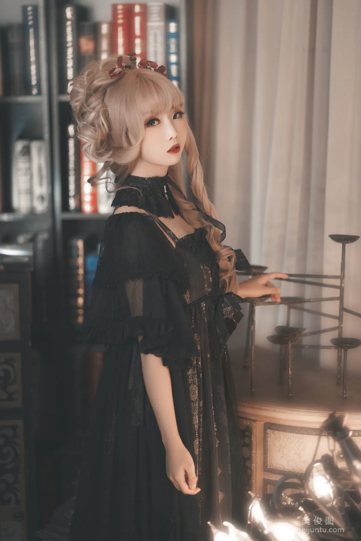 [美女Coser] 面饼仙儿 《十六夜颂歌》 写真集1