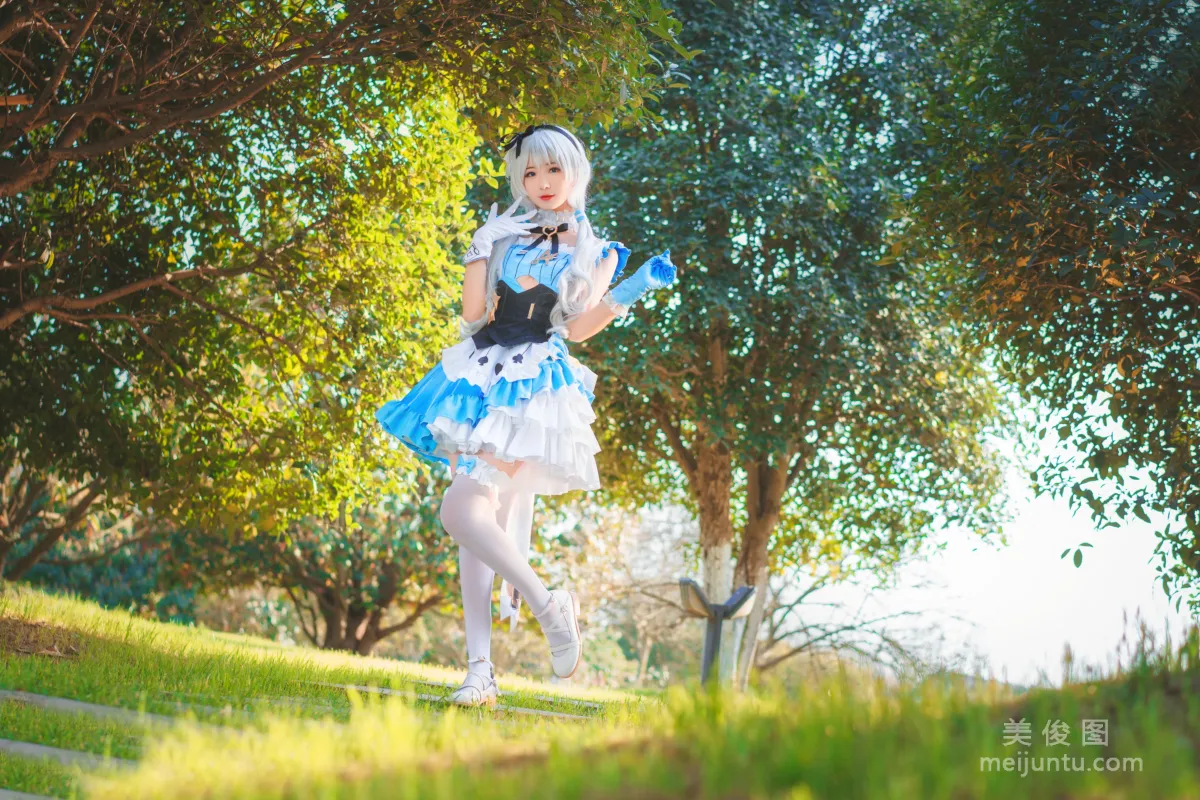 [美女Coser] 弥音音ww 《德丽莎》 写真集1
