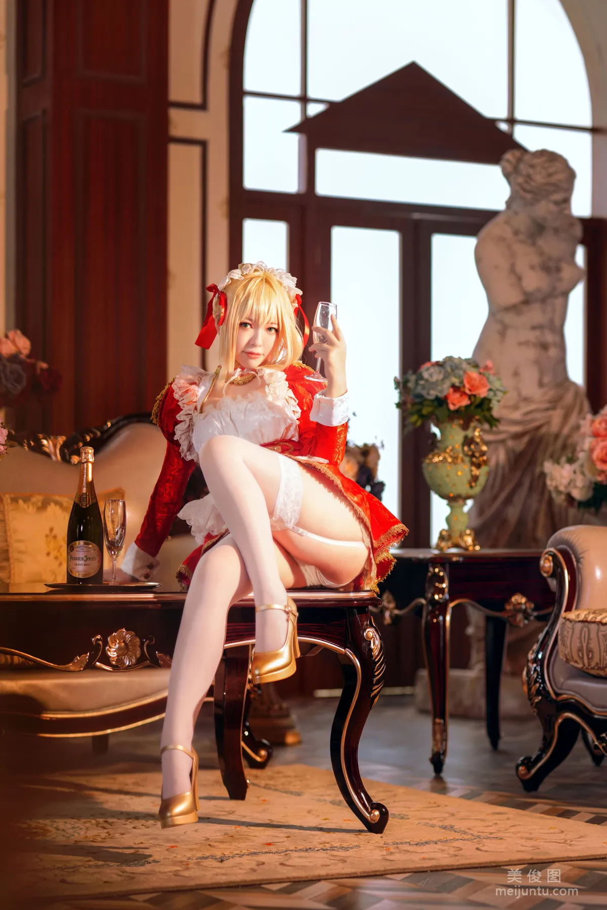 Coser半半子 《尼祿女仆》 寫真集 5