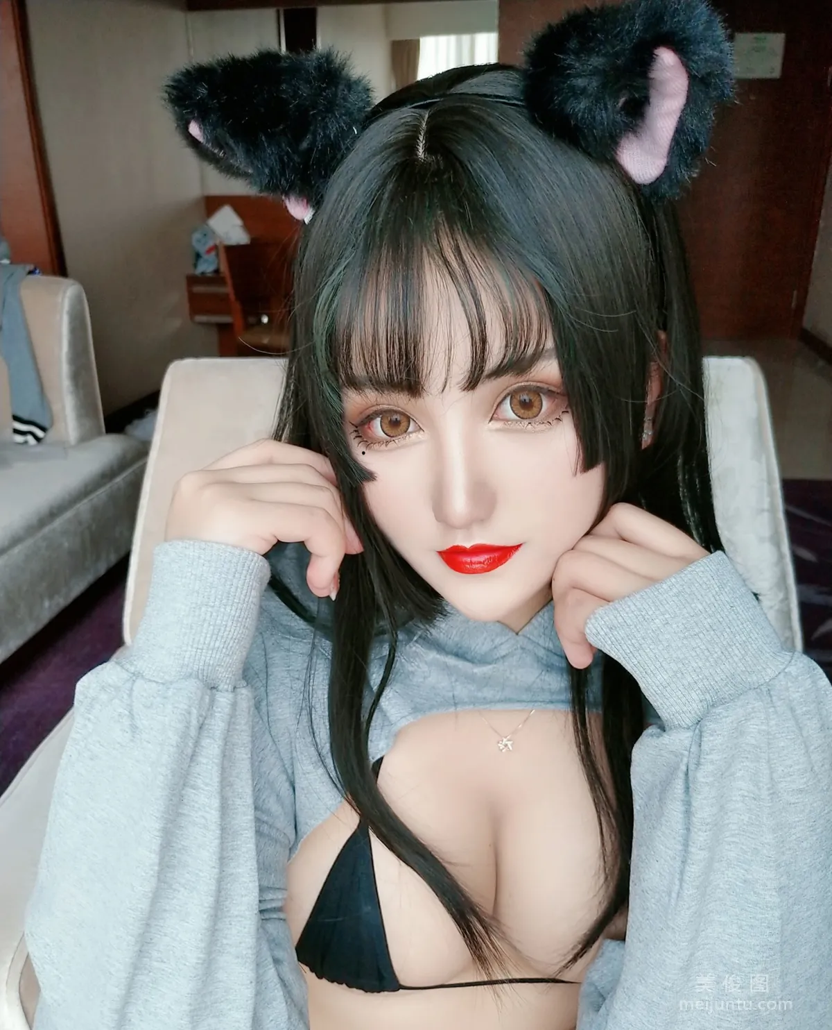 Xiage Gebu Xiangqi Chuang, Cat Ears Photo Set photo 45