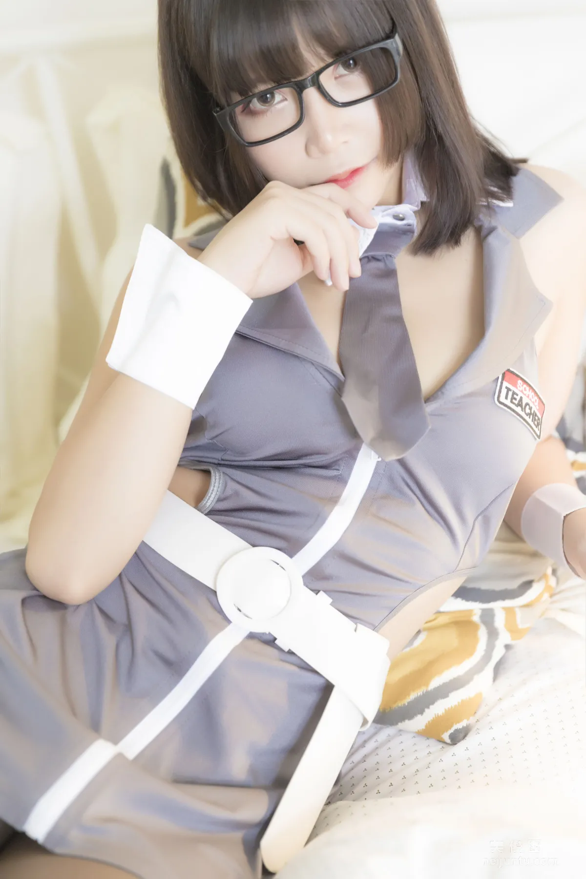 [Web Idols Coser] Baozou Mozi, Black Stockings Uniform Photo Set photo 9