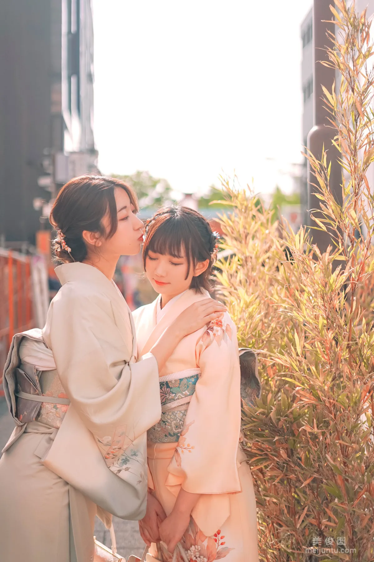 Coser黑川&amp;淺野菌子 《少女心事2》 寫真集 9