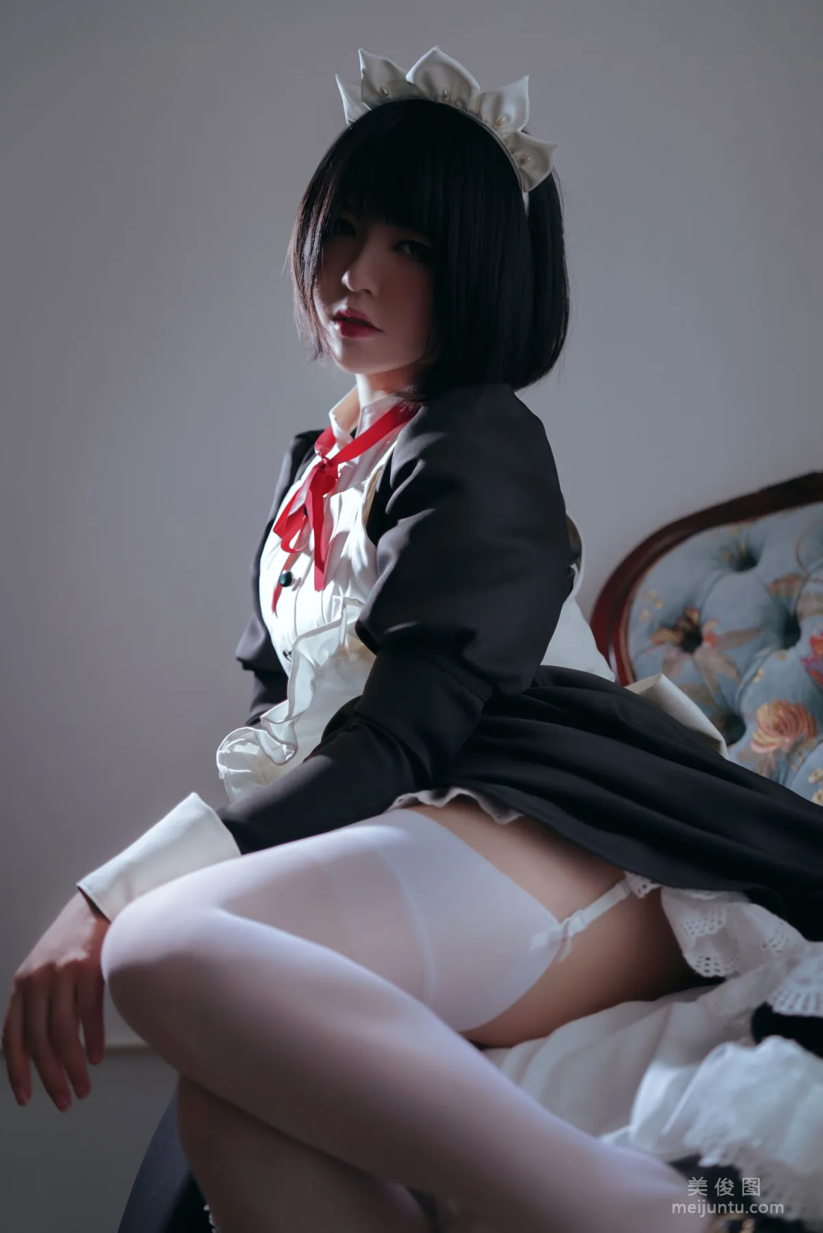 [美女Coser] 半半子 《 嫌パン メイド》 寫真集 16