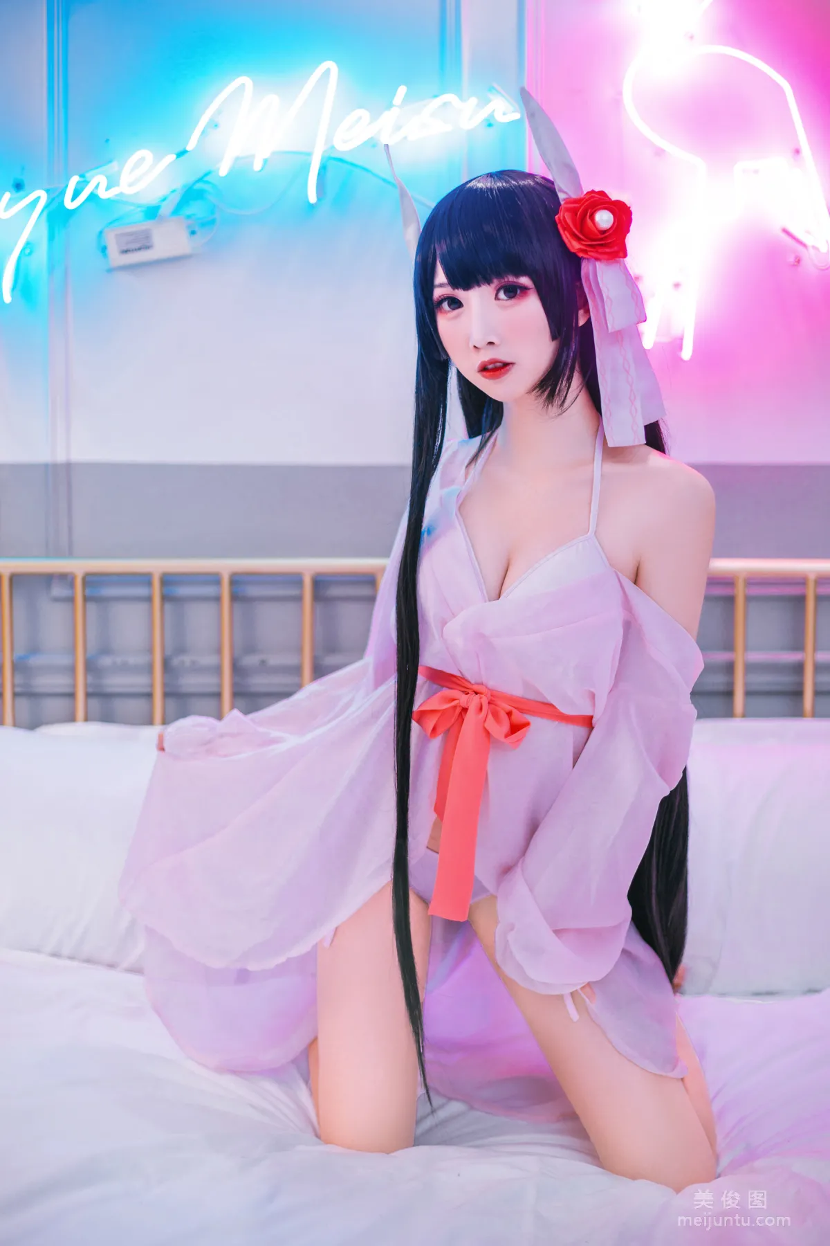 Mianbing Xianer: Web Idols photo 4