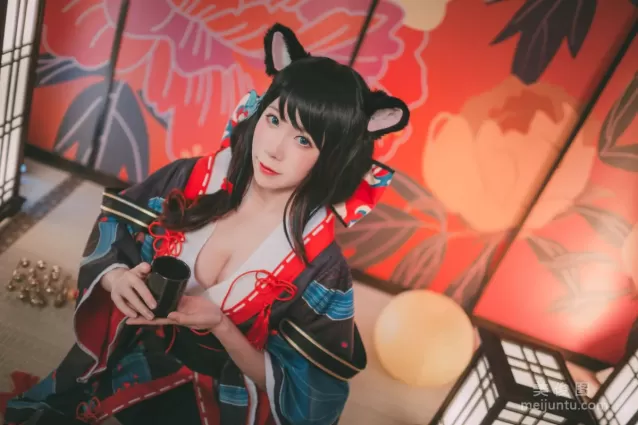 COS美女犬神洛洛子 《碧藍航線》 寫真集