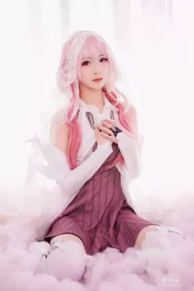 [美女Coser] 彌音音ww 《ALTER EGO》 寫真集
