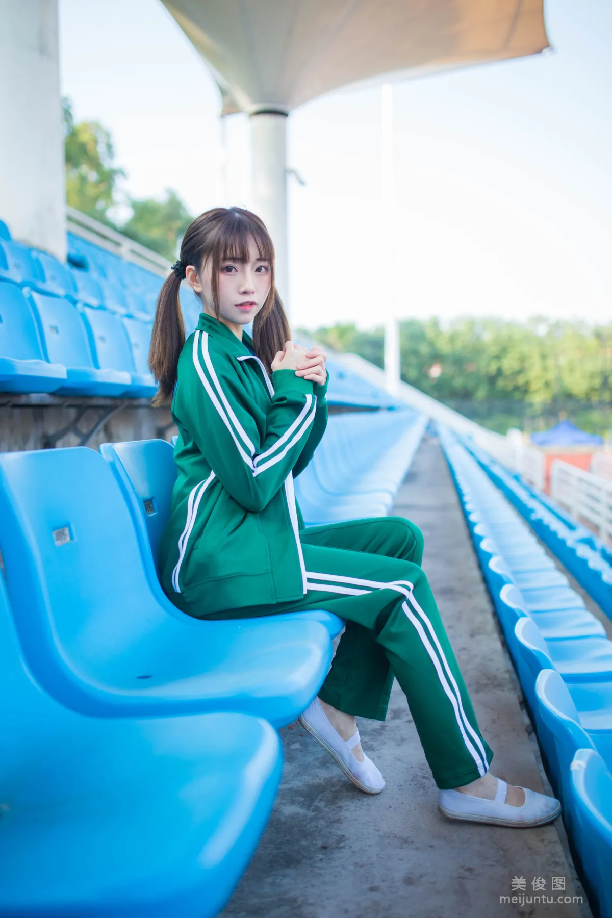 Kitaro_绮太郎 《绿色运动服女孩》 写真集2