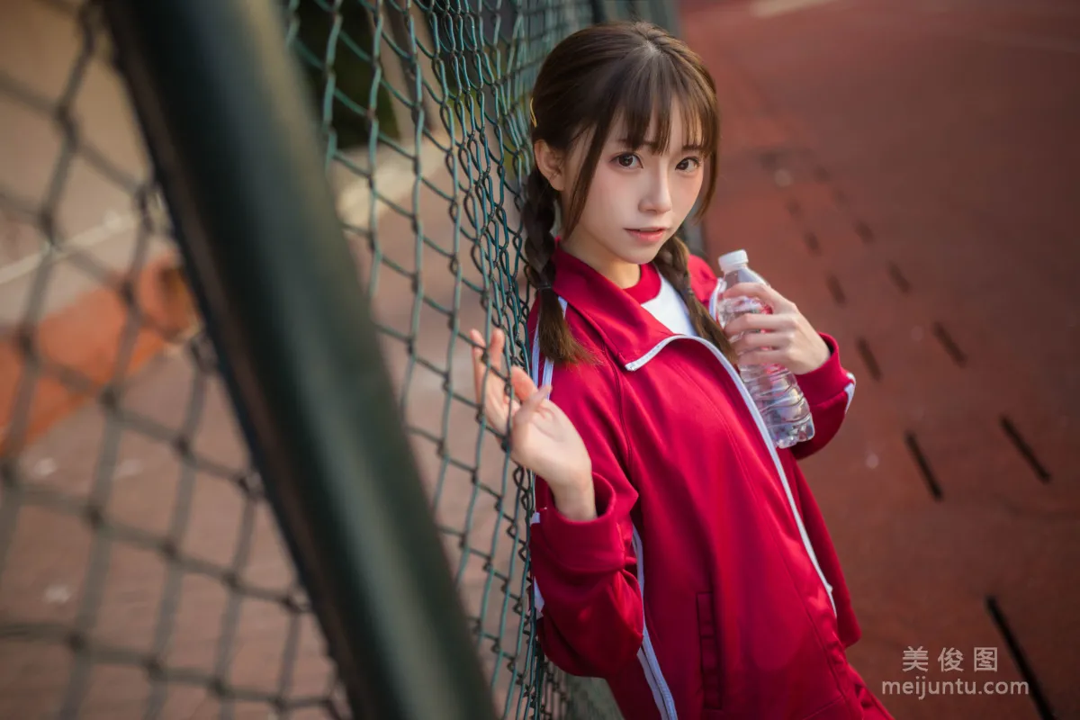 Qi Tailang: Web Idols photo 3