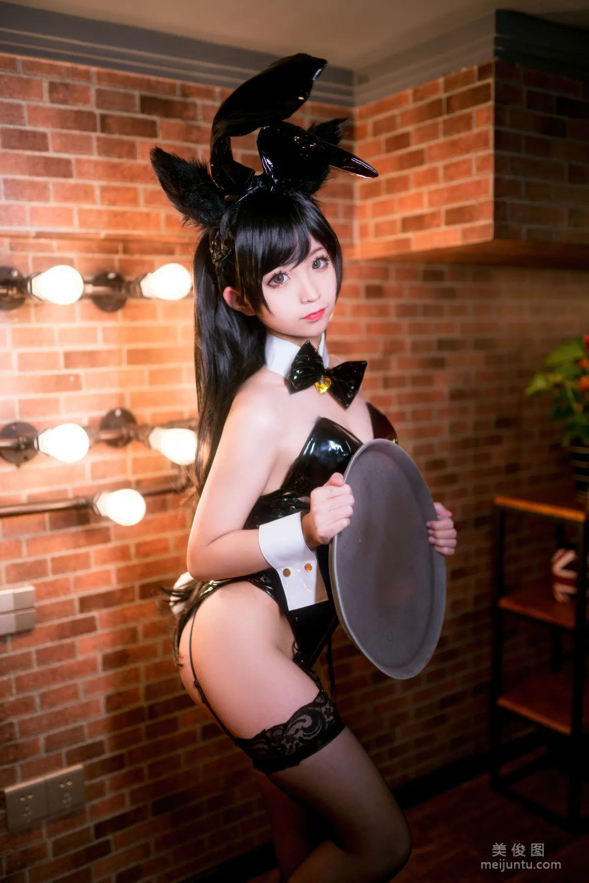 蠢沫沫 《爱宕兔女郎》 写真集10
