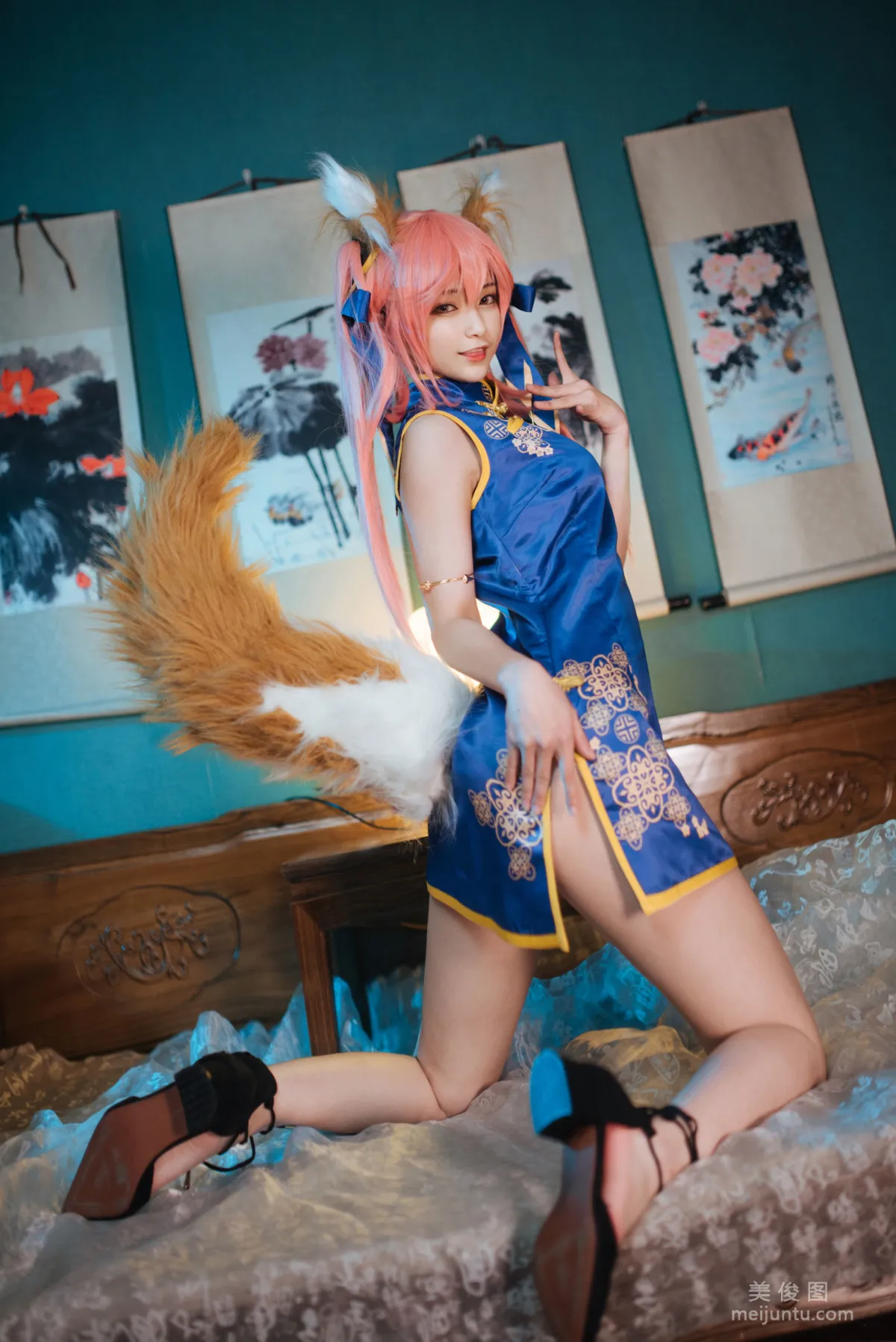 Tieban Shaogui Wu w 'Tamamo no Mae Cheongsam' Photo Set photo 10