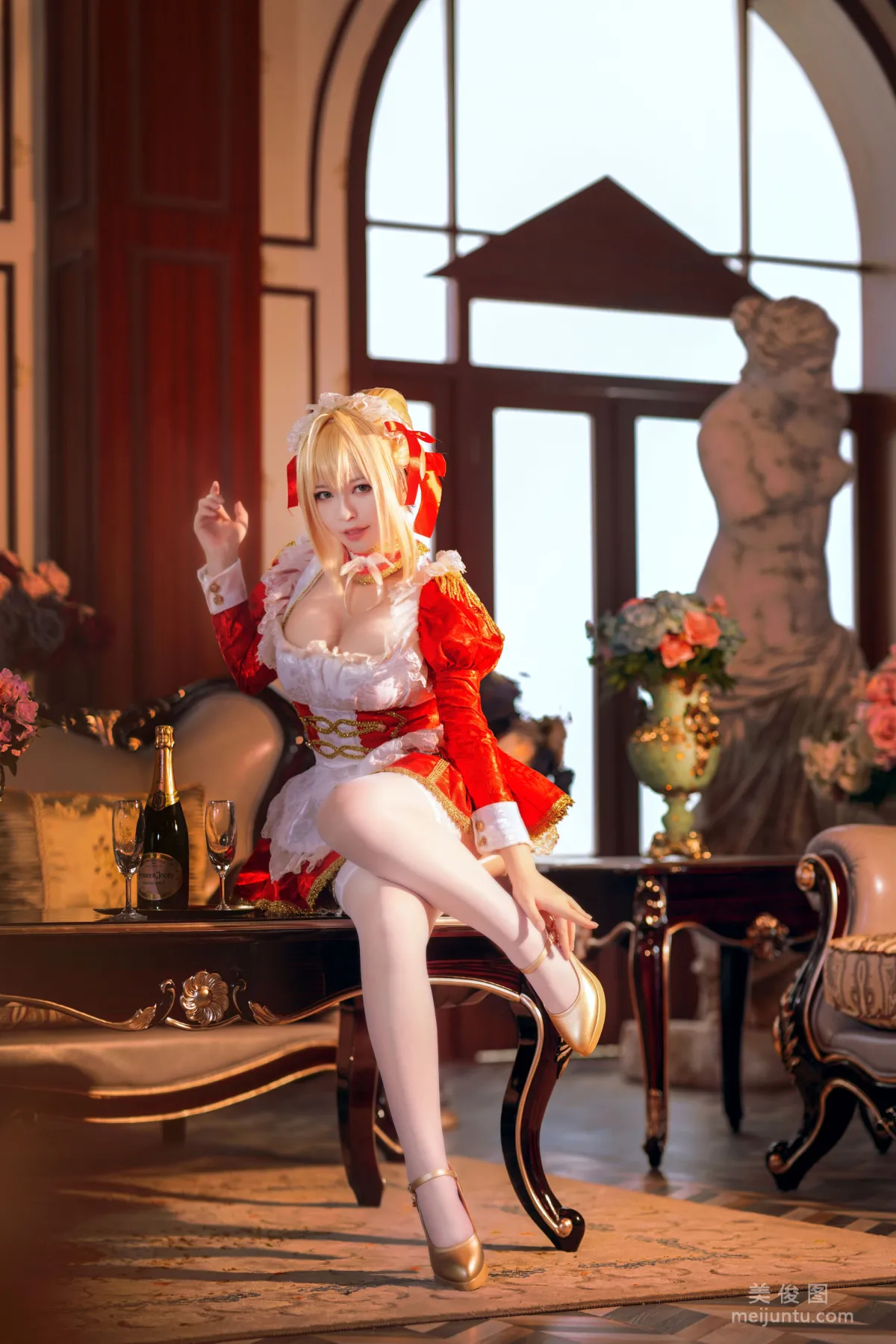 Coser半半子 《尼祿女仆》 寫真集 6