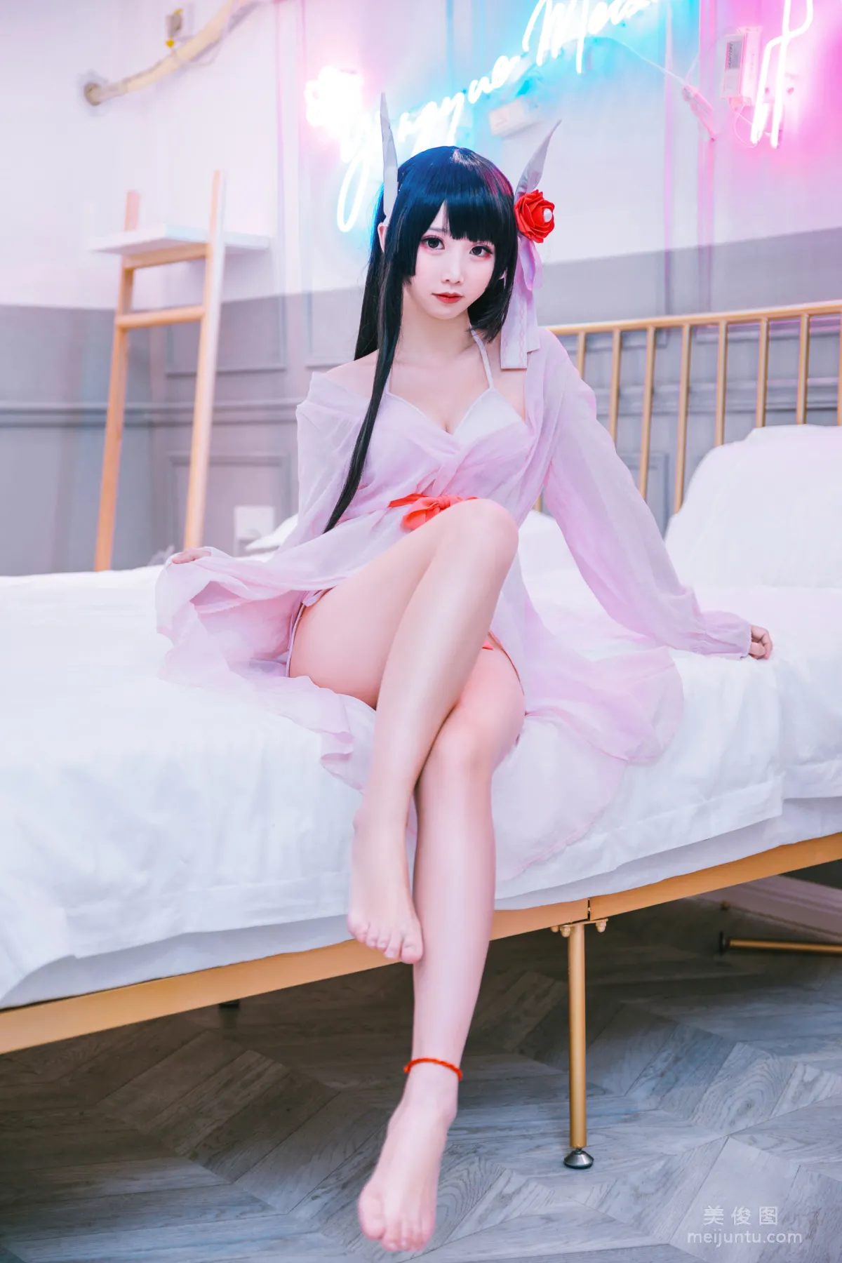 [美女Coser] 面饼仙儿 《鲟睡衣》 写真集12