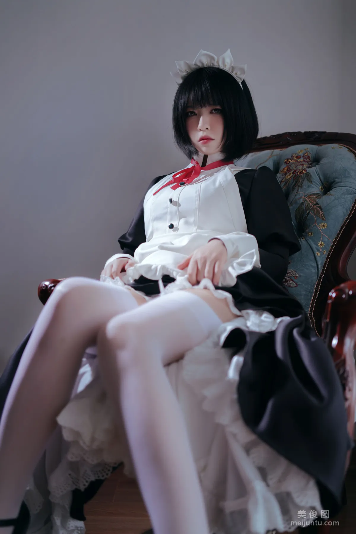 [美女Coser] 半半子 《 嫌パン メイド》 寫真集 15