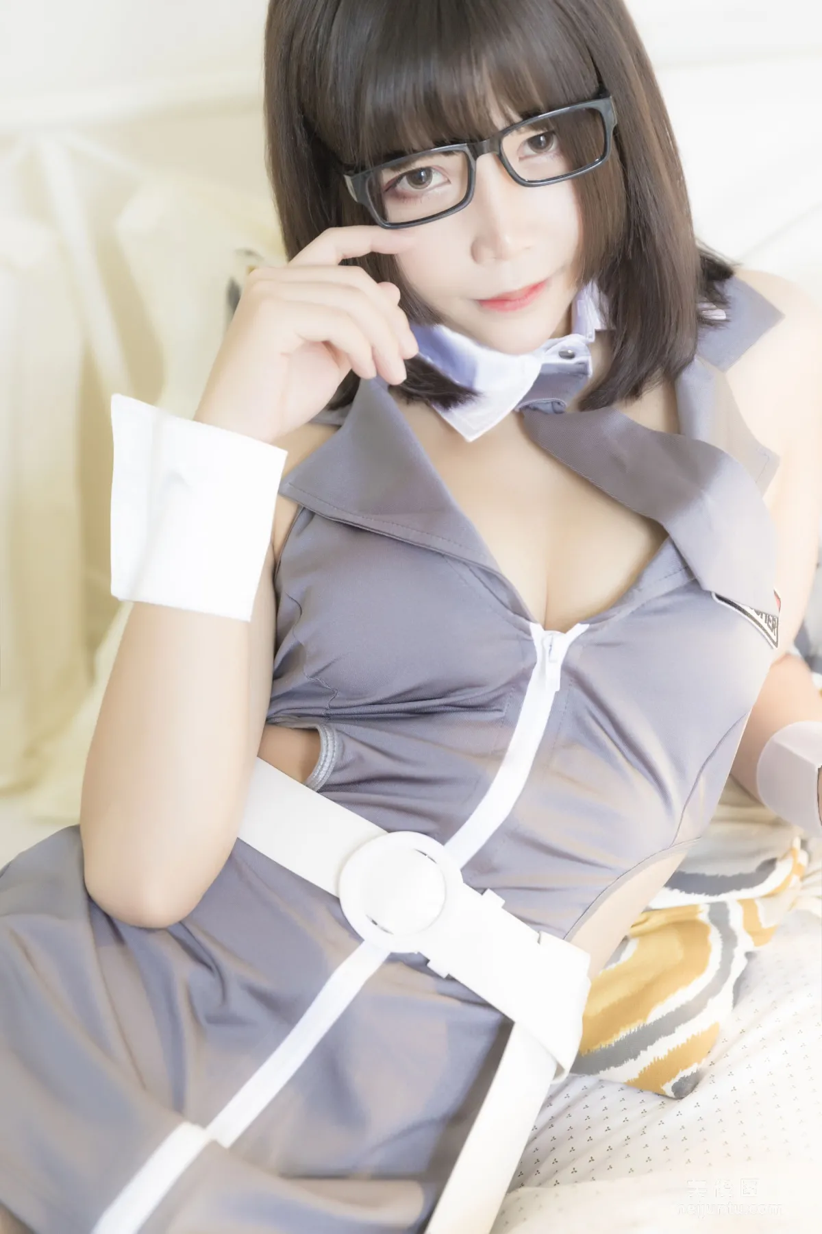 [Web Idols Coser] Baozou Mozi, Black Stockings Uniform Photo Set photo 10