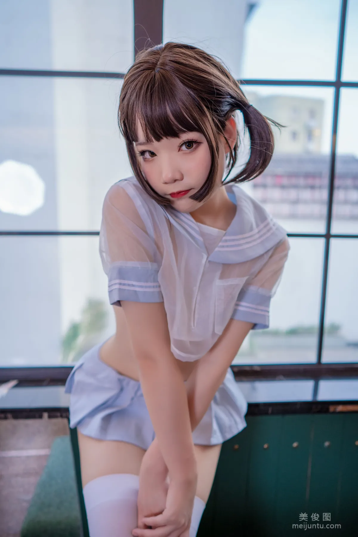 王胖胖u 《蓝色水手透明分体》 写真集32