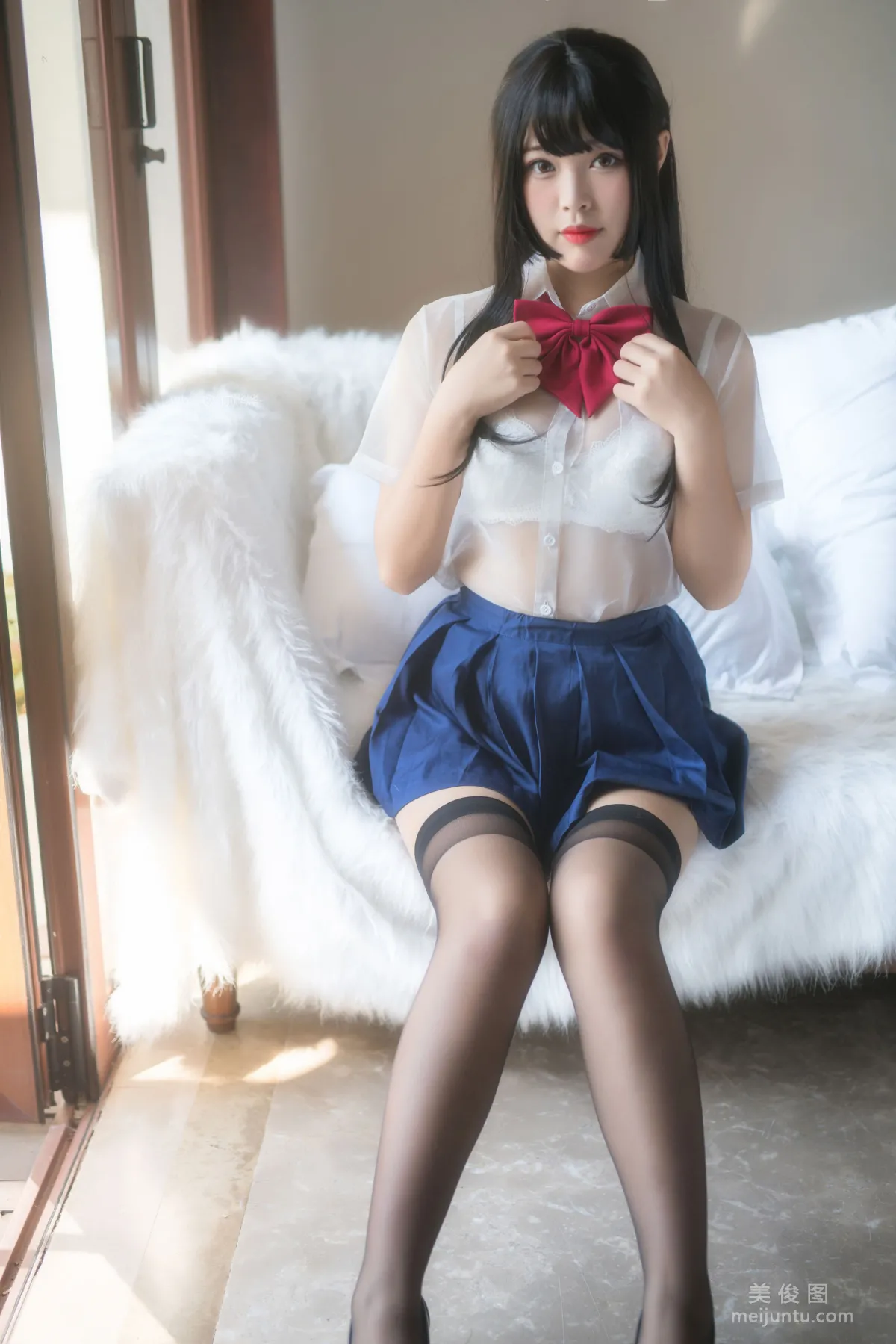 Bai Ye: Web Idols photo 8