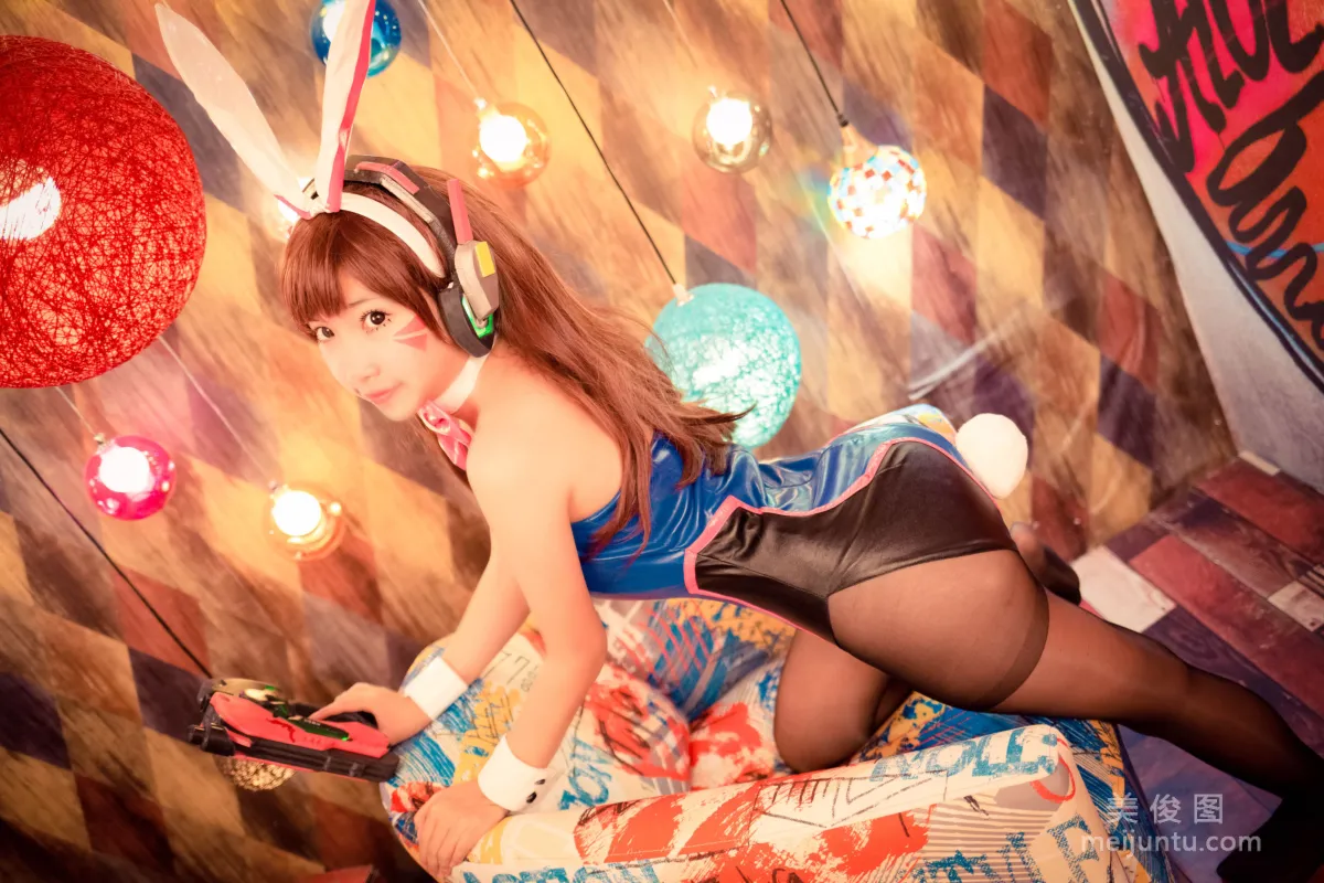 蜜嘟喵 《DVA兔女郎》 寫真集 3