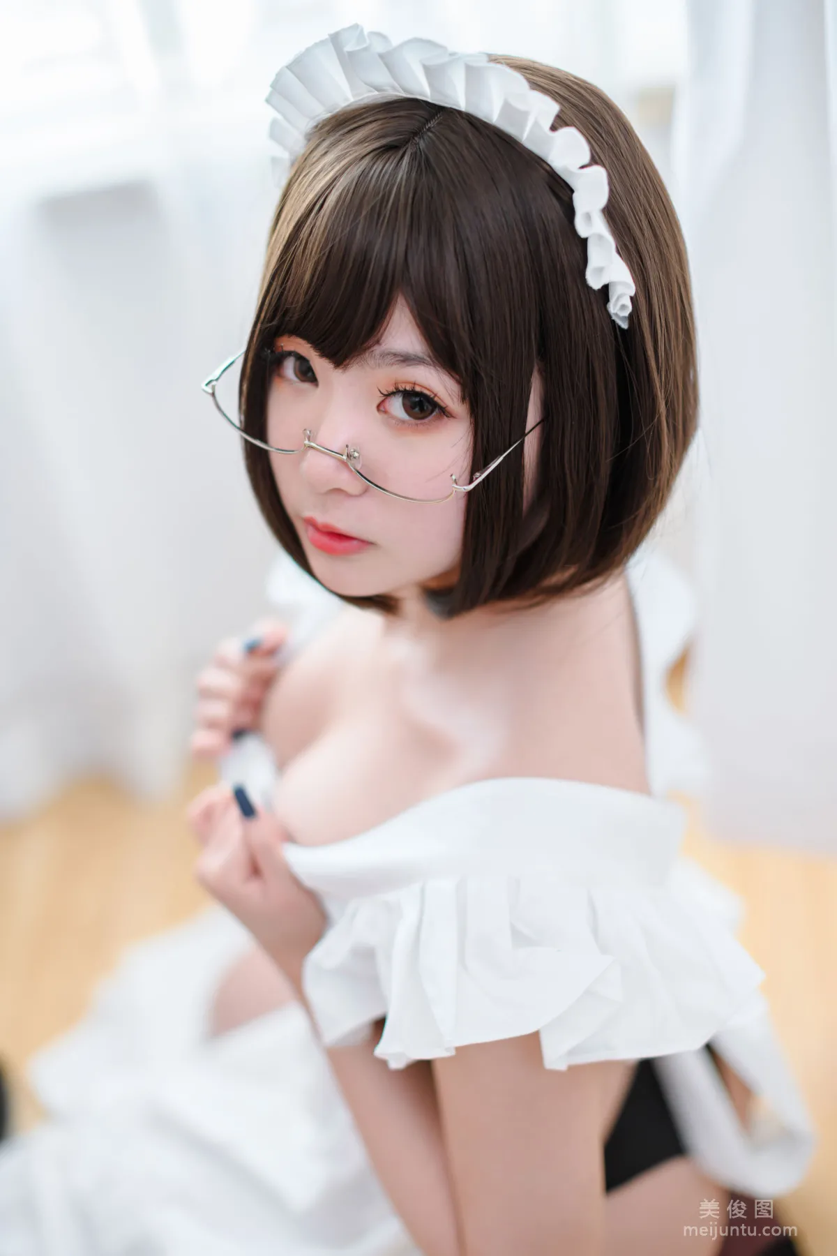 [美女Coser] 是青水 《女仆》 寫真集 15