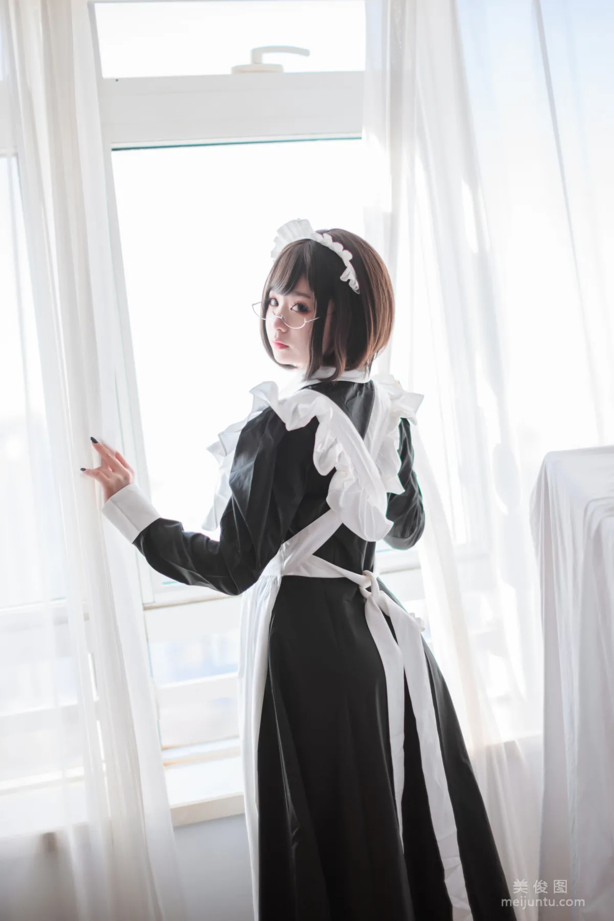 [美女Coser] 是青水 《女仆》 寫真集 6