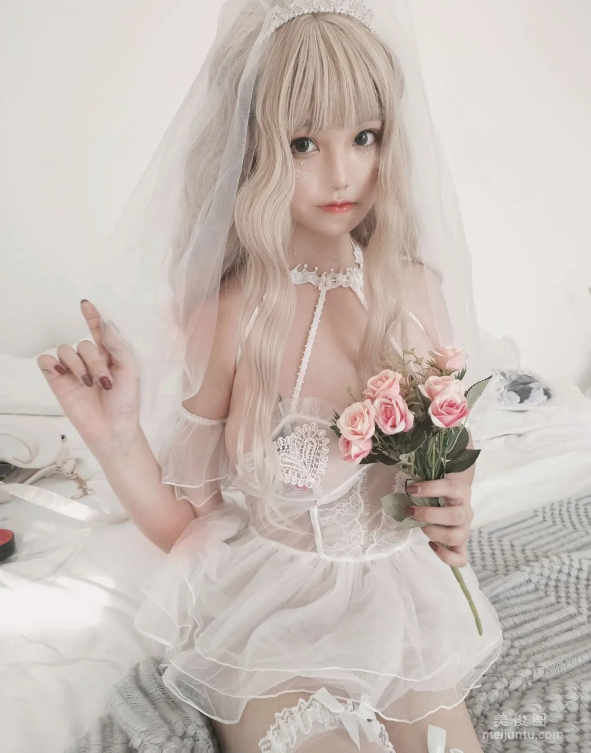 Coser Mizhi Maoqiu, Dream Lover Photo Set photo 5