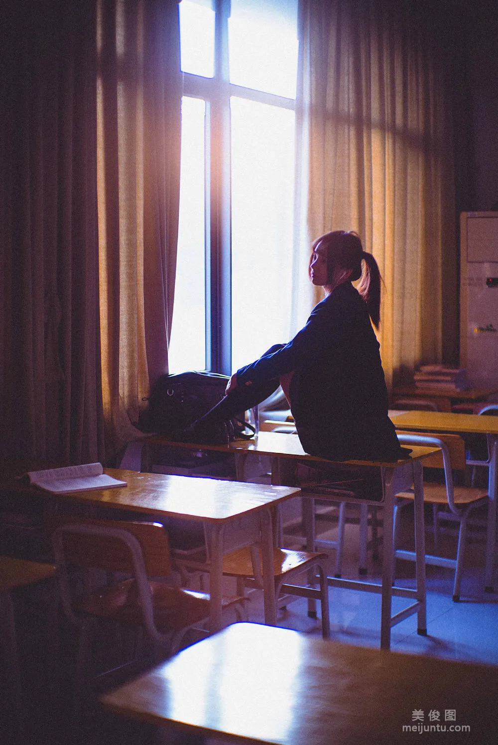 小野妹子w 《冬装JK》 写真集13