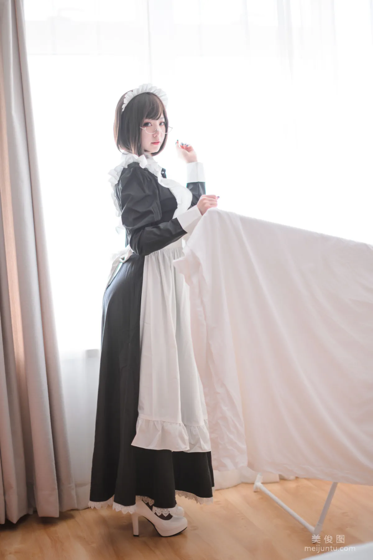 [美女Coser] 是青水 《女仆》 寫真集 4