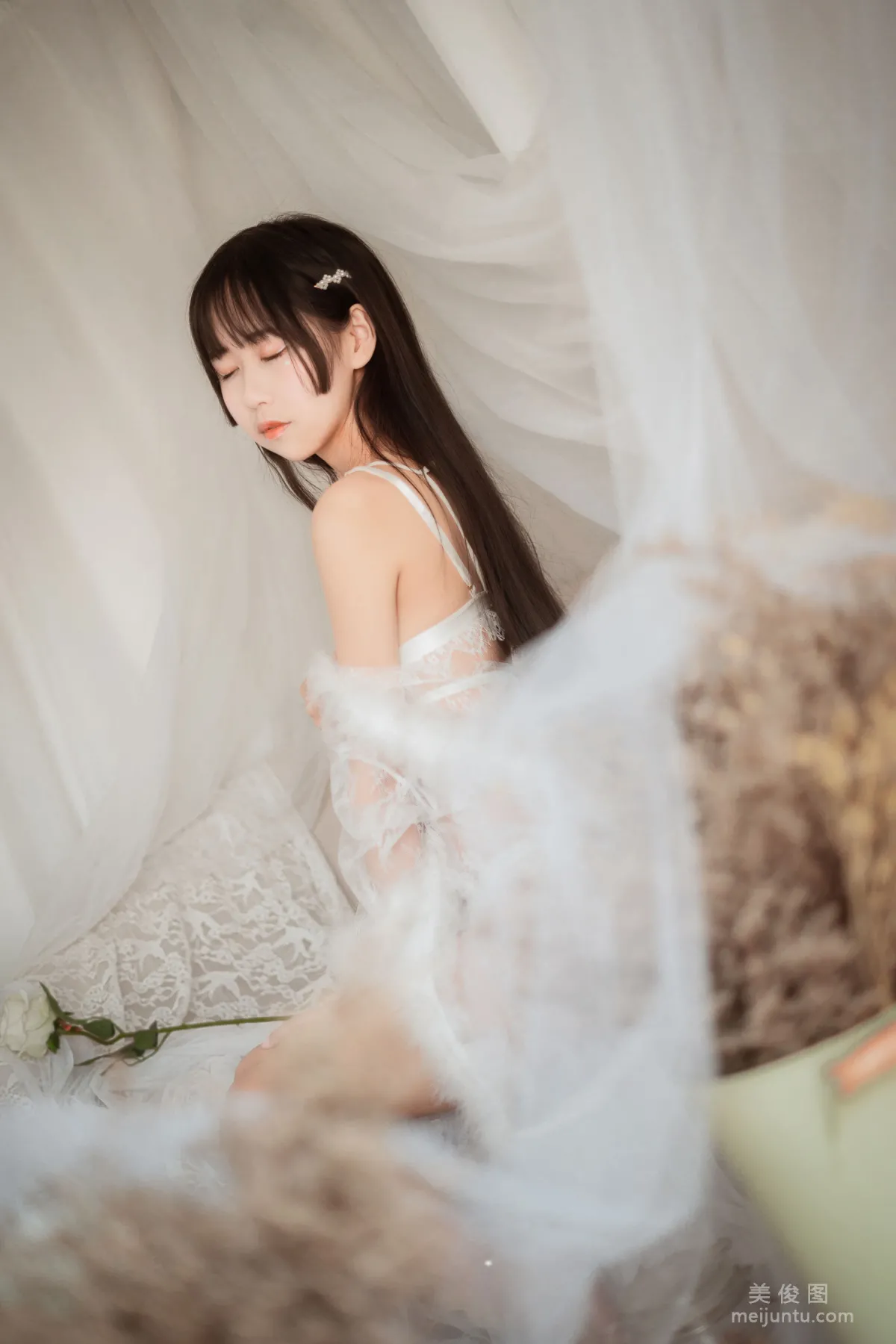 COS Beautiful Girl Mengyaer o0, Plush Underwear Photo Set photo 6