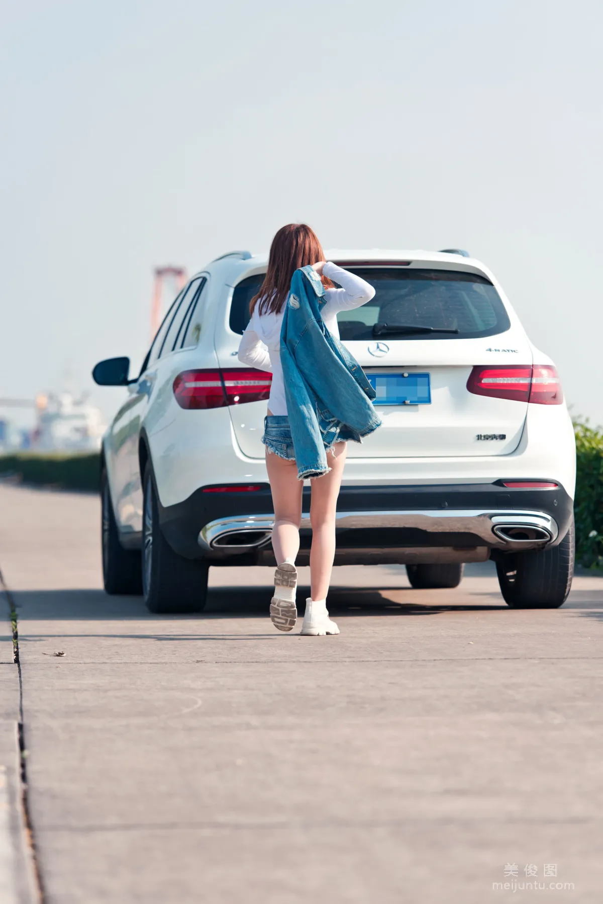 Qingshui Younai, Riding the Wind Street Snap: Light Water Seagull Island RS Denim Street Snap Photo Set photo 88