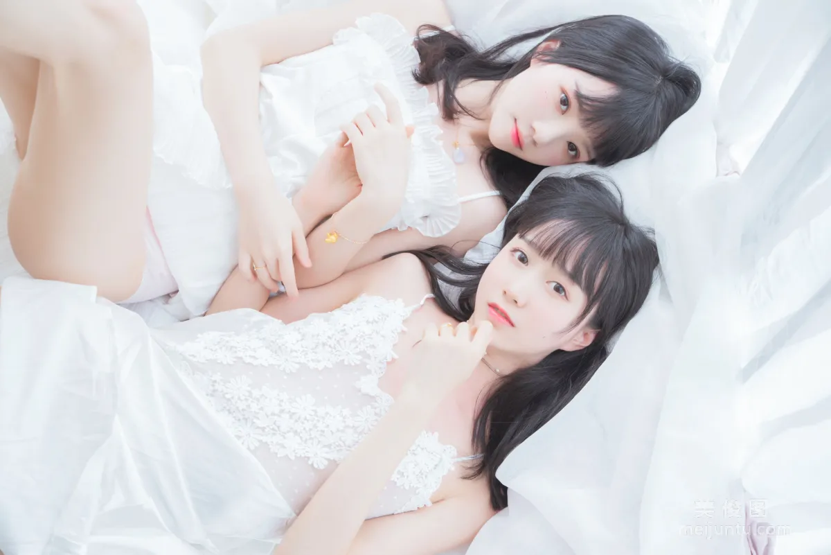 木綿綿OwO&amp;桜桃喵 《朝(白裙×白裙)》 寫真集 38