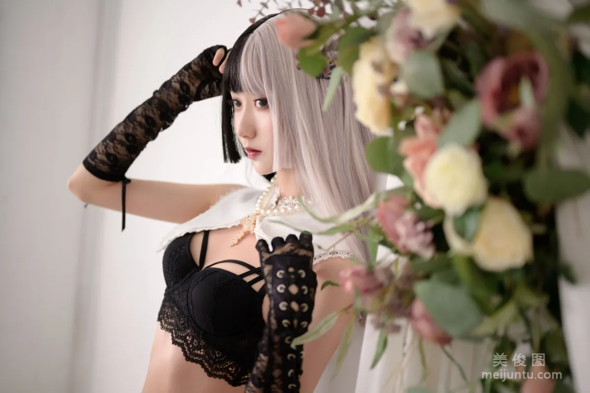 Mu Mianmian OwO [Black and White Nun] Photo Set photo 7