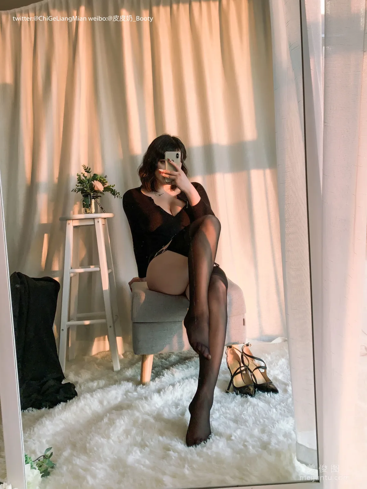 [Web Idols Coser] Pipi Naike Keai Lela "Black OL" Photo Set photo 111