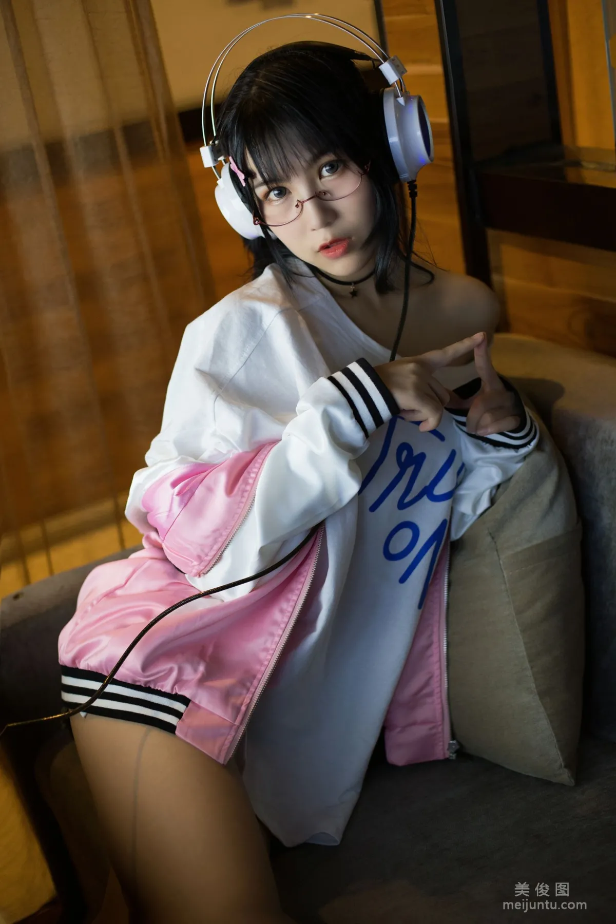 Zhuyue su: Web Idols photo 18