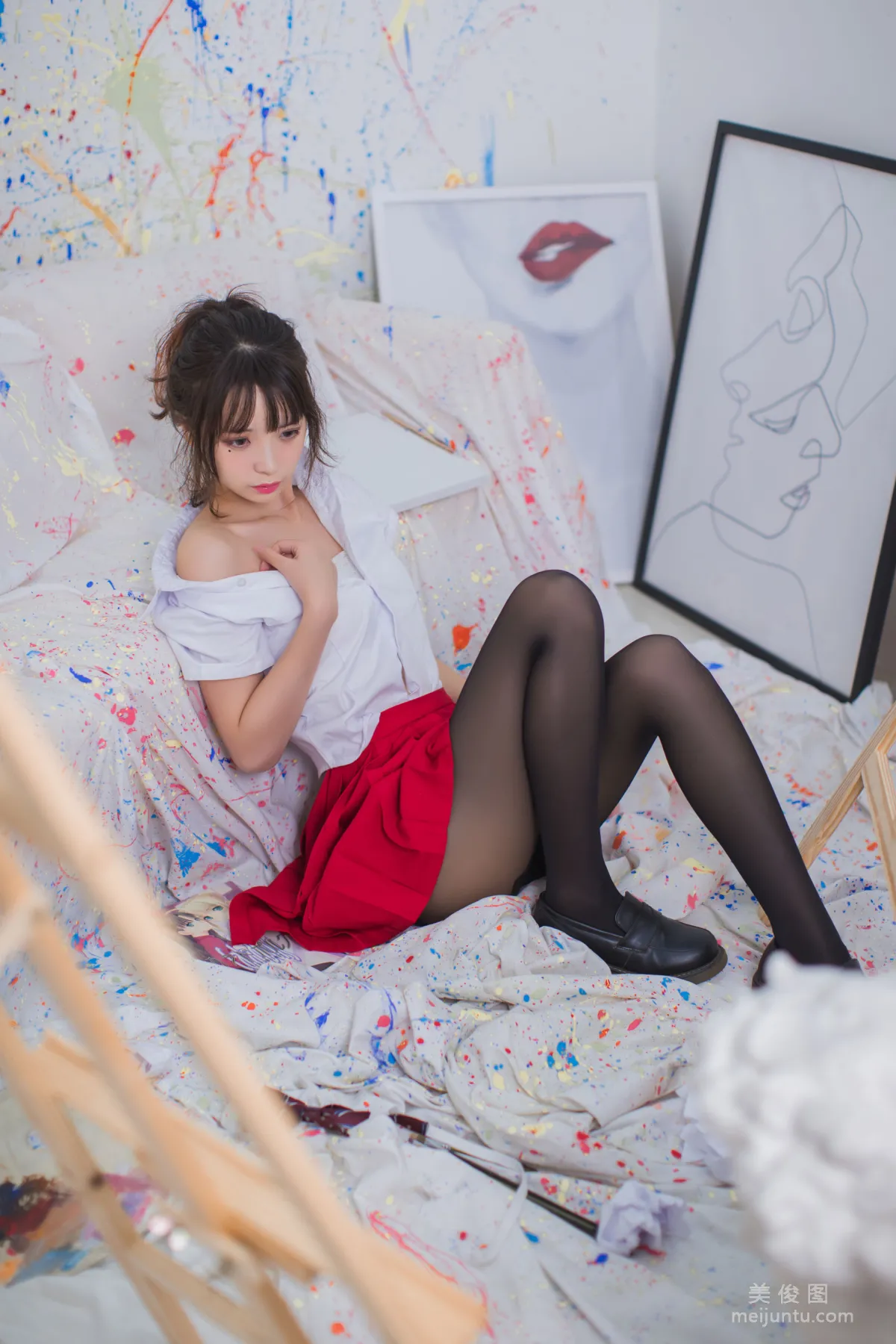 疯猫ss 《画室JK少女》 写真集12