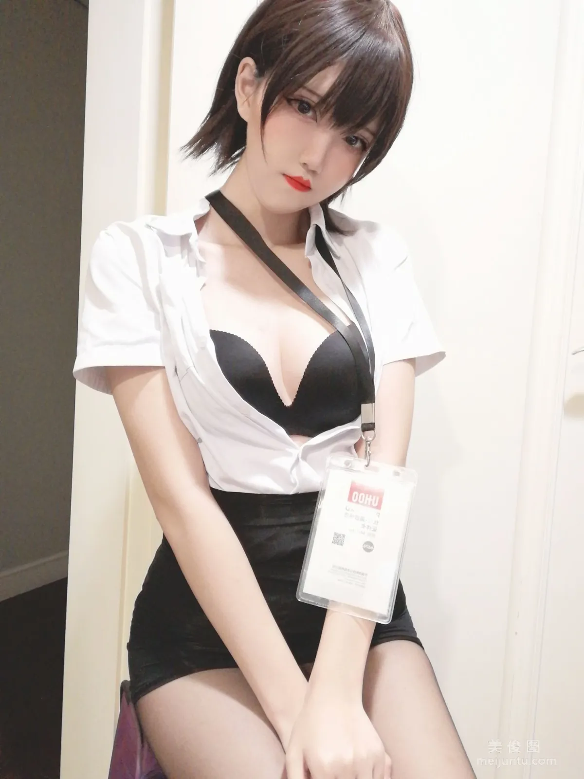 鬼马少女阿薰kaOri 《黑丝OL》 写真集6