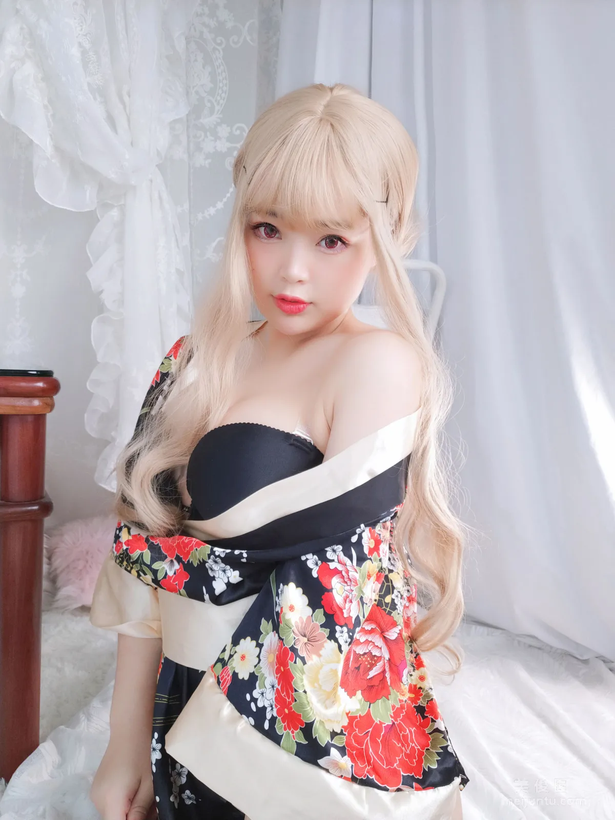 Bai Ye: Web Idols photo 18