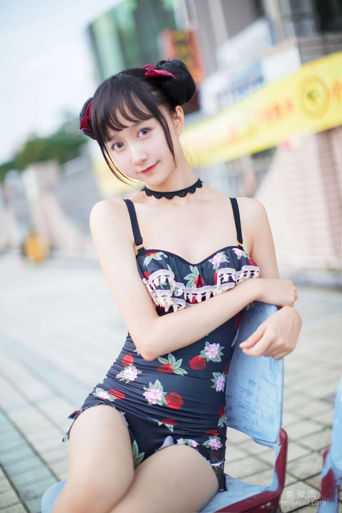 Mu Mianmian OwO 'Strawberry Swimsuit' Photo Set photo 33