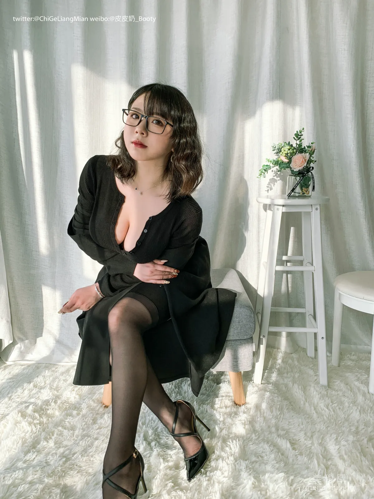 [Web Idols Coser] Pipi Naike Keai Lela "Black OL" Photo Set photo 8