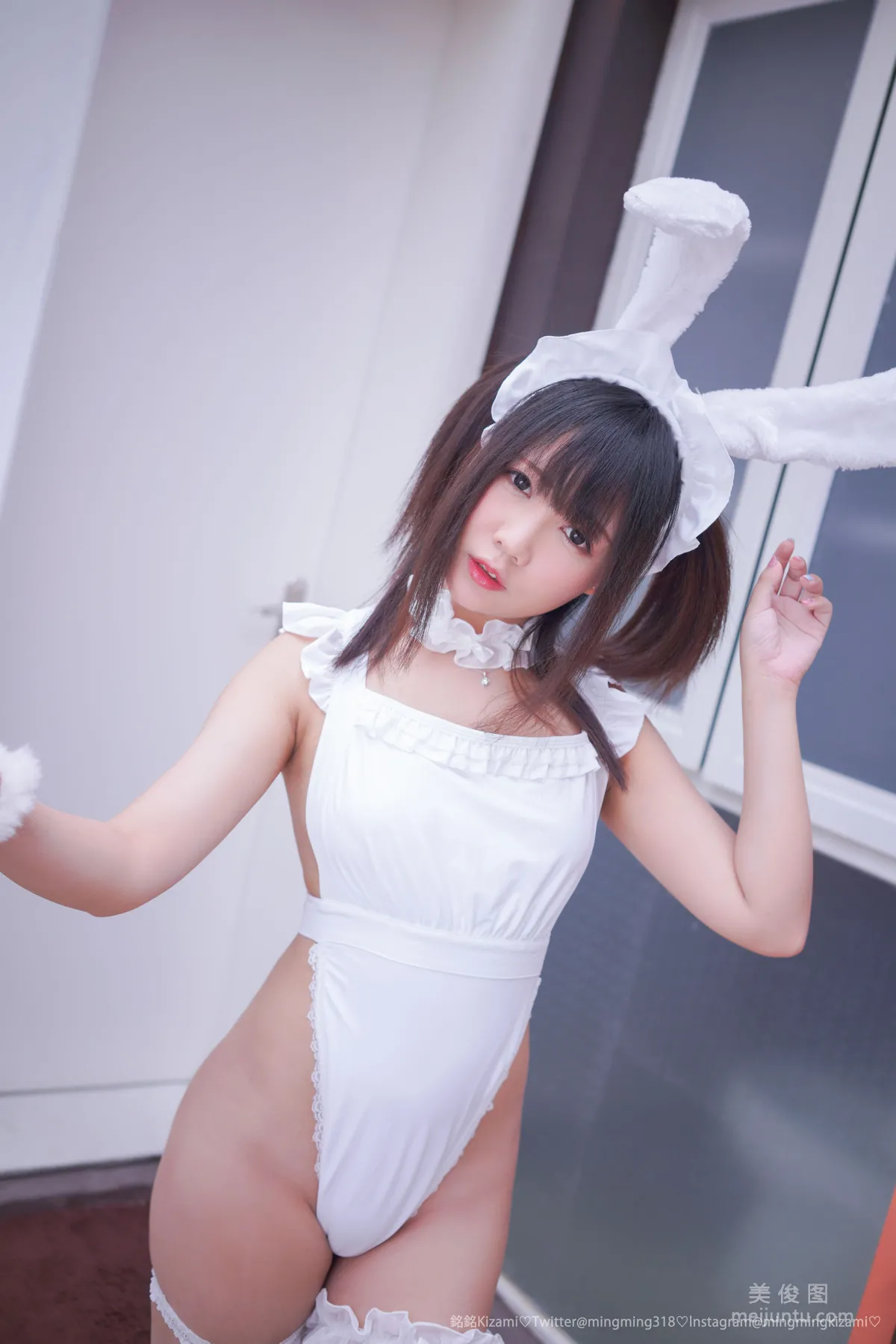 [网红Coser] 銘銘Kizami 《自撮りVol.11 兔女郎&女仆》 写真集26