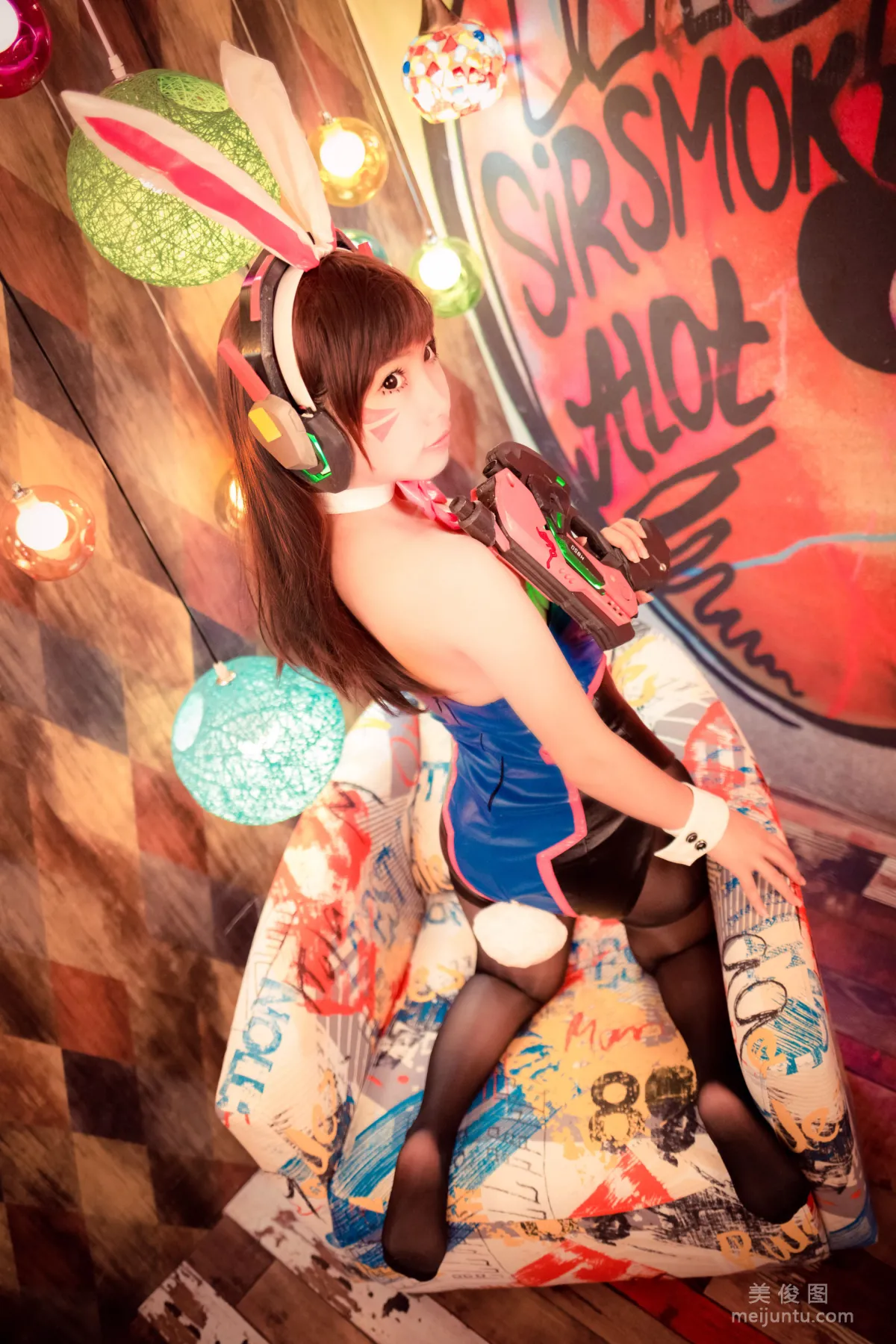 Mi Dumiao: Web Idols DVA photo 3