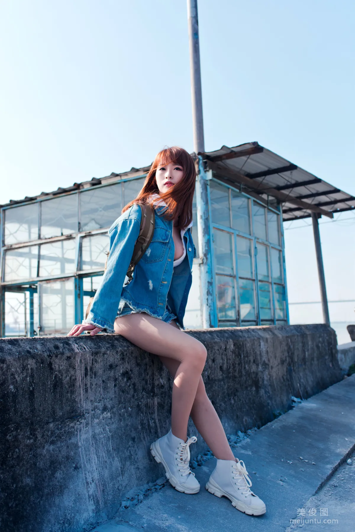 Qingshui Younai, Riding the Wind Street Snap: Light Water Seagull Island RS Denim Street Snap Photo Set photo 29
