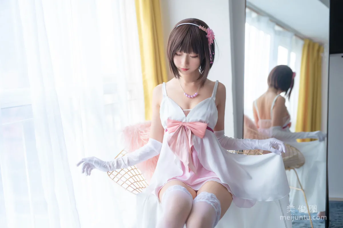 木綿綿OwO 《加藤惠 禮服》 寫真集 9