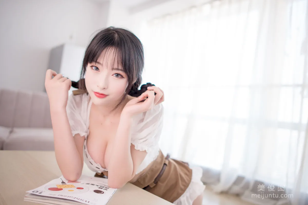 [美女Coser] 清水由乃 《73家複古歐式》 寫真集 38