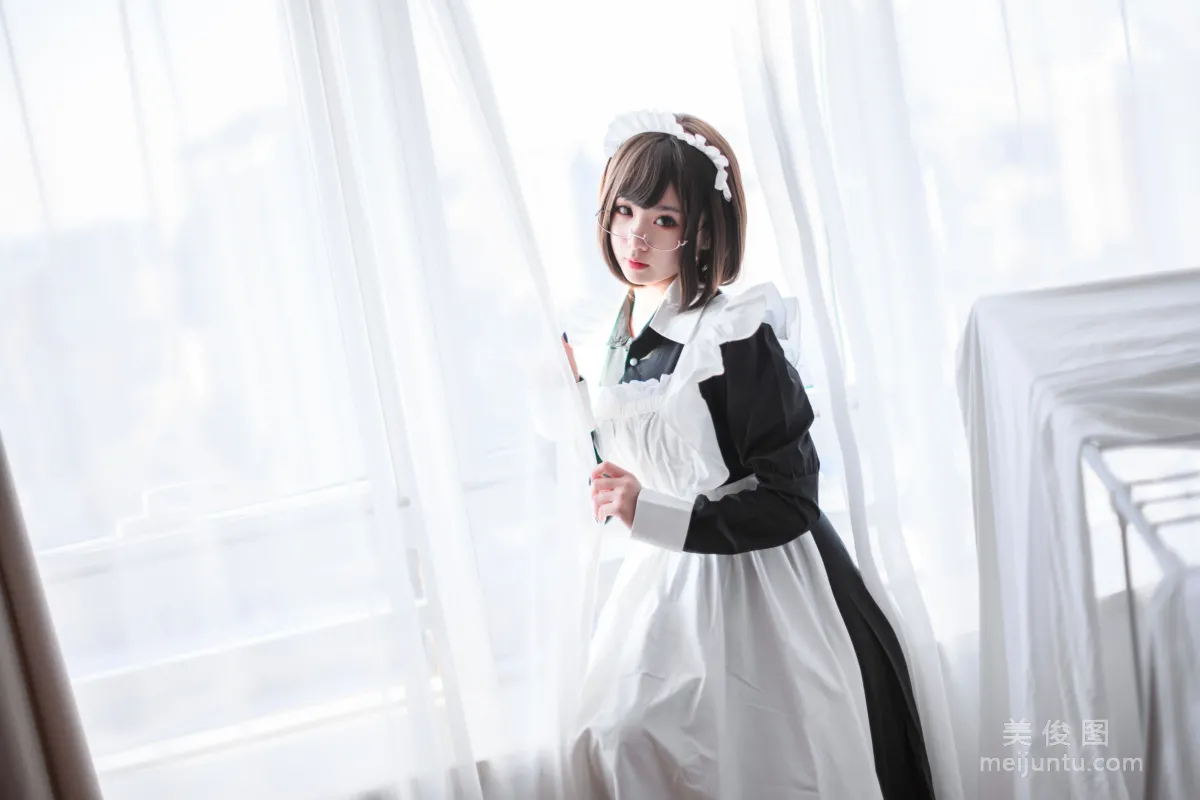 [美女Coser] 是青水 《女仆》 寫真集 5