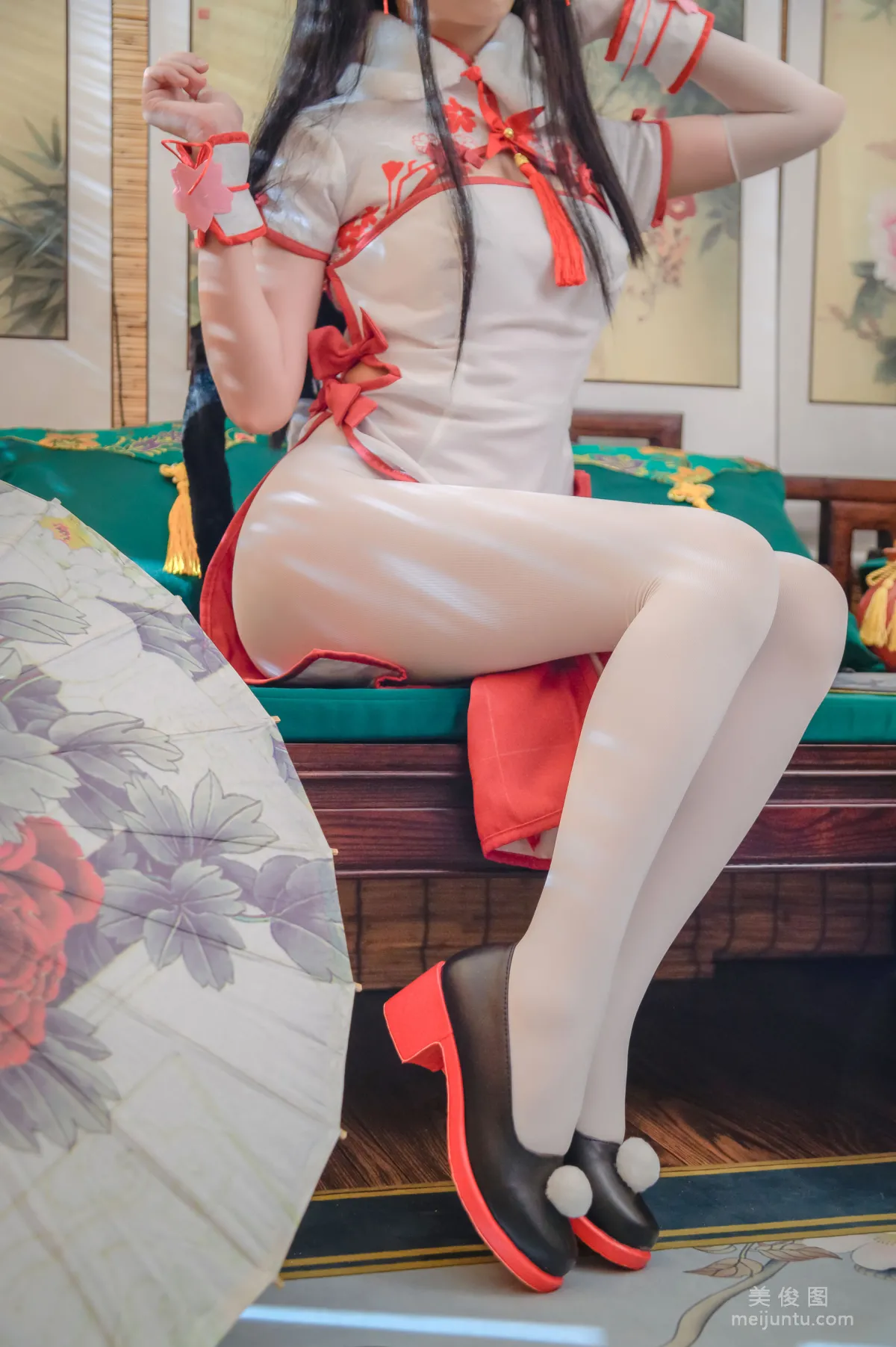 Coser鳗鱼霏儿 《碧蓝华裳 夕暮》 写真集7