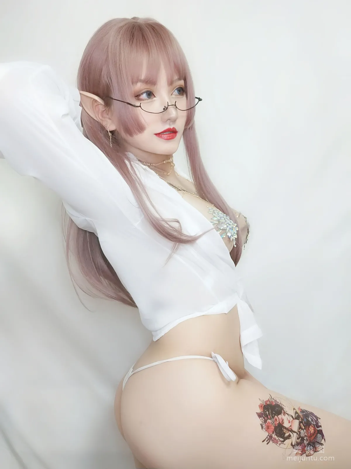 夏鴿鴿不想起床 《紋身水鑽》 寫真集 8