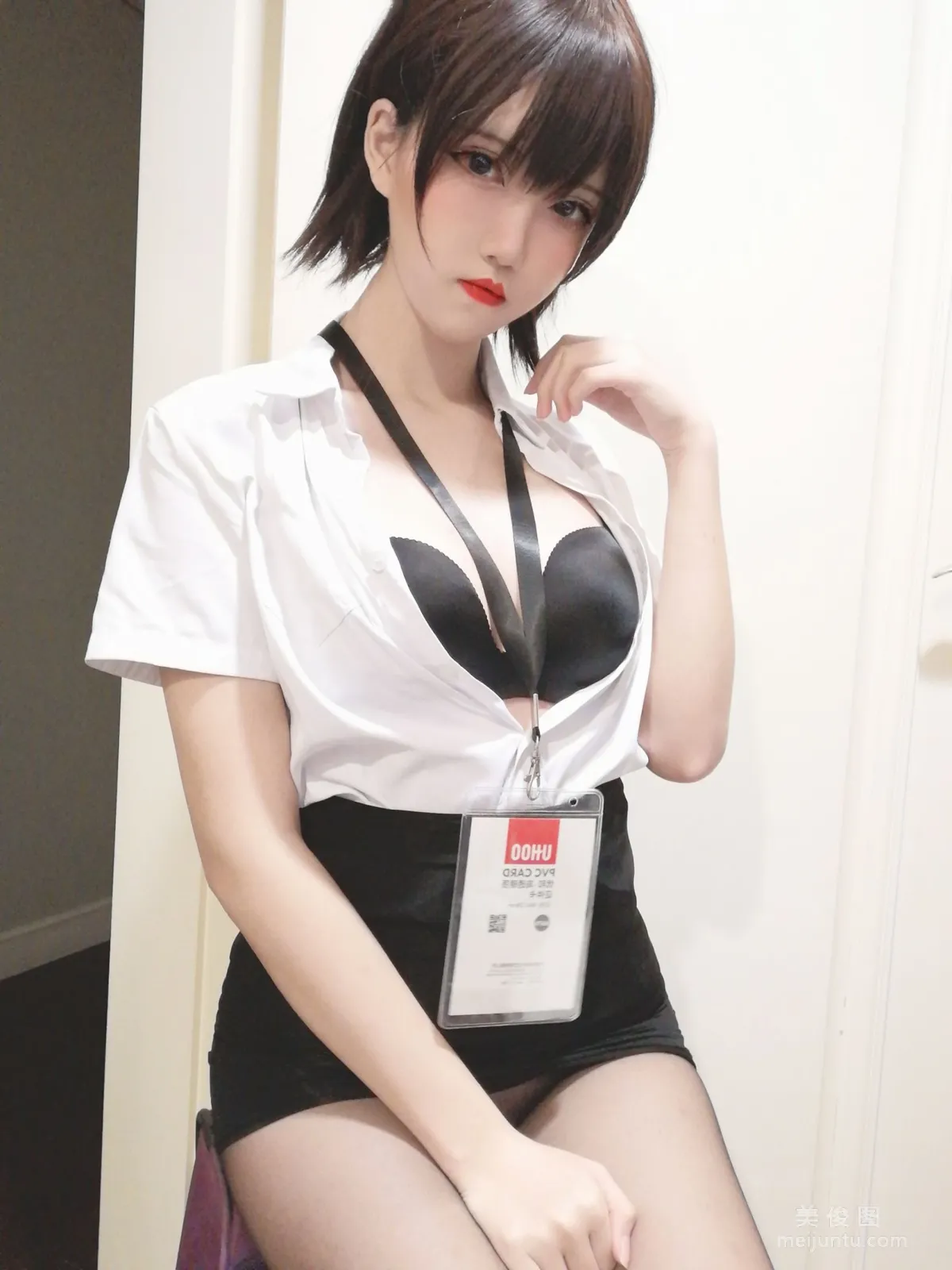 鬼马少女阿薰kaOri 《黑丝OL》 写真集5