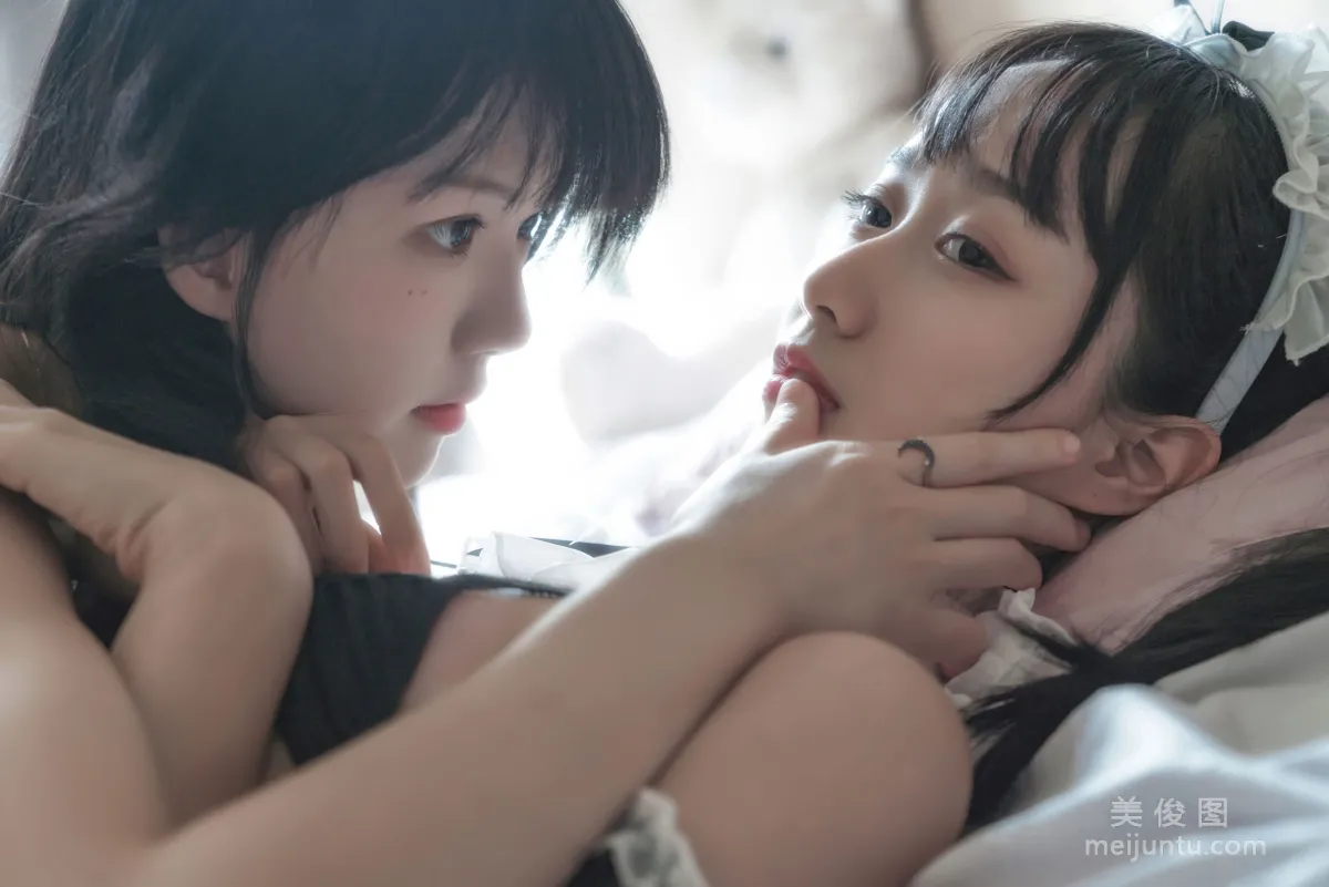 [美女Coser] 木綿綿OwO&amp;桜桃喵 《暮(黑裙×妹抖)》 寫真集 27