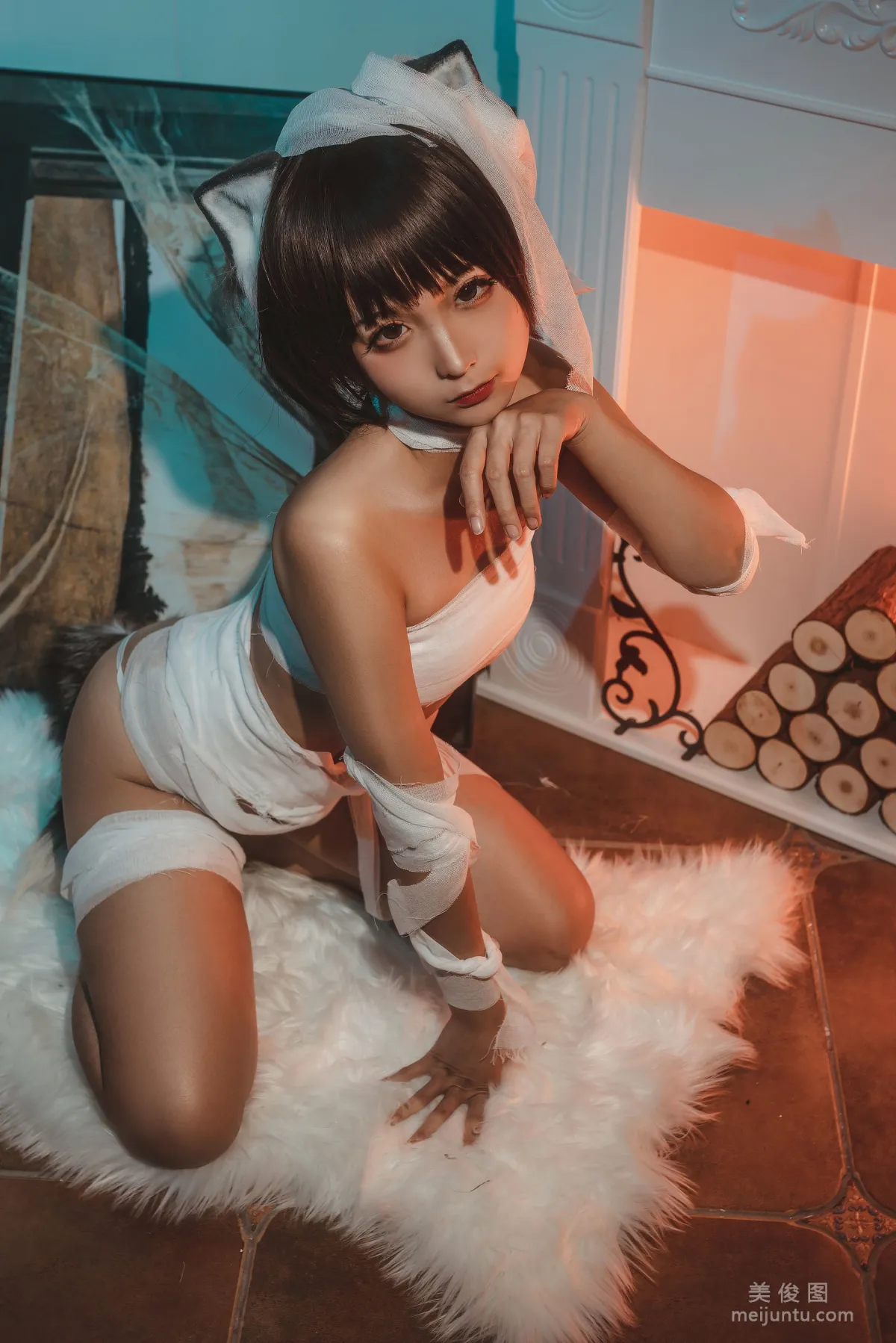 [美女Coser] 蠢沫沫 《绷带猫》 写真集10