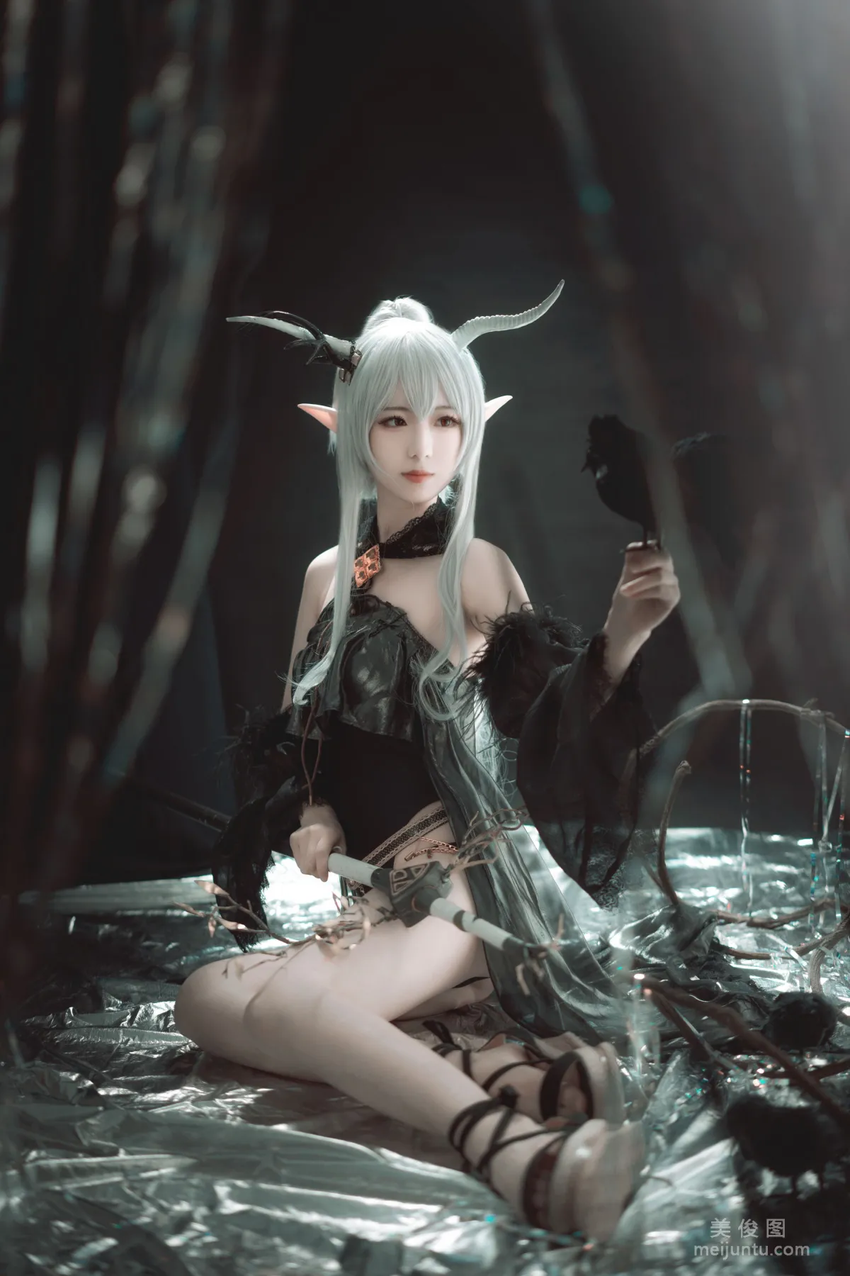 Miyinyin ww: Web Idols photo 4