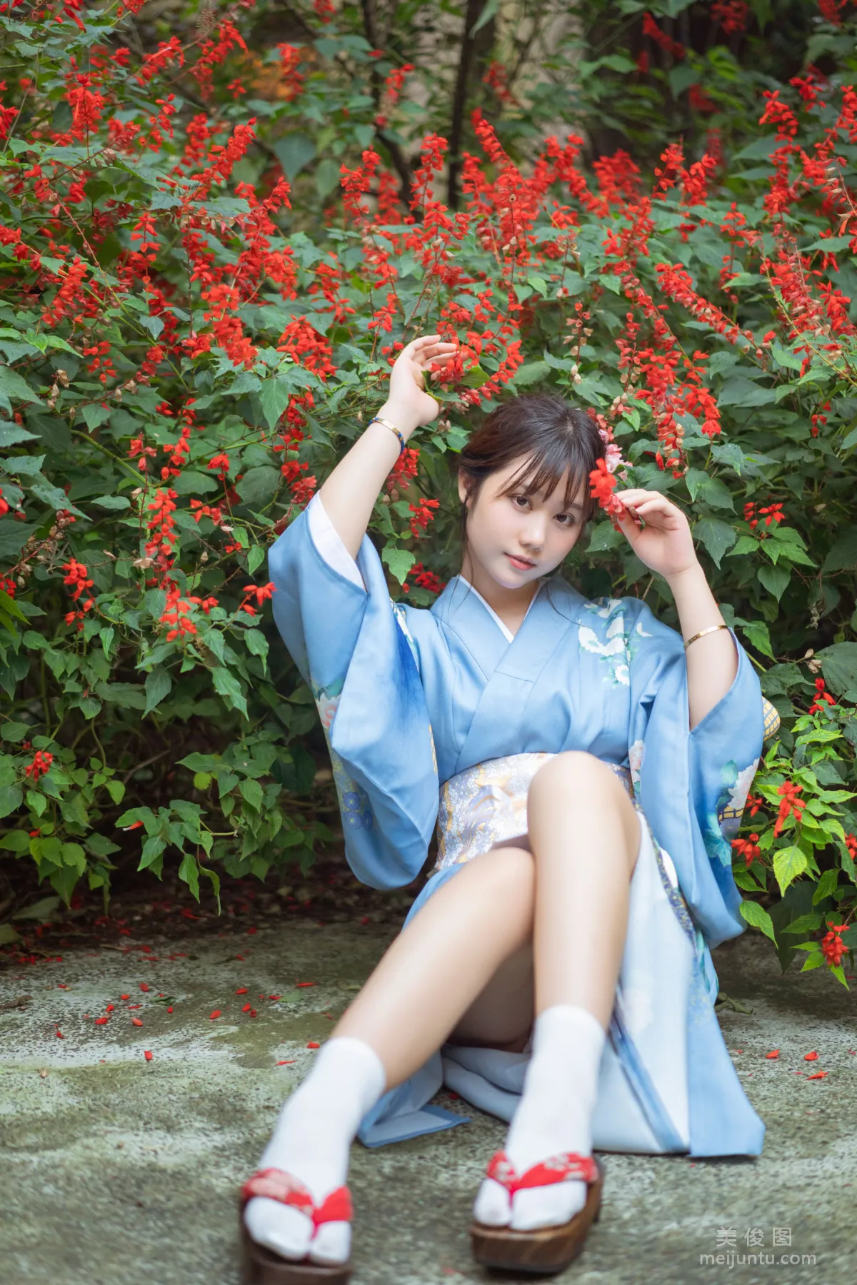 Jing Jiang: Web Idols photo 16